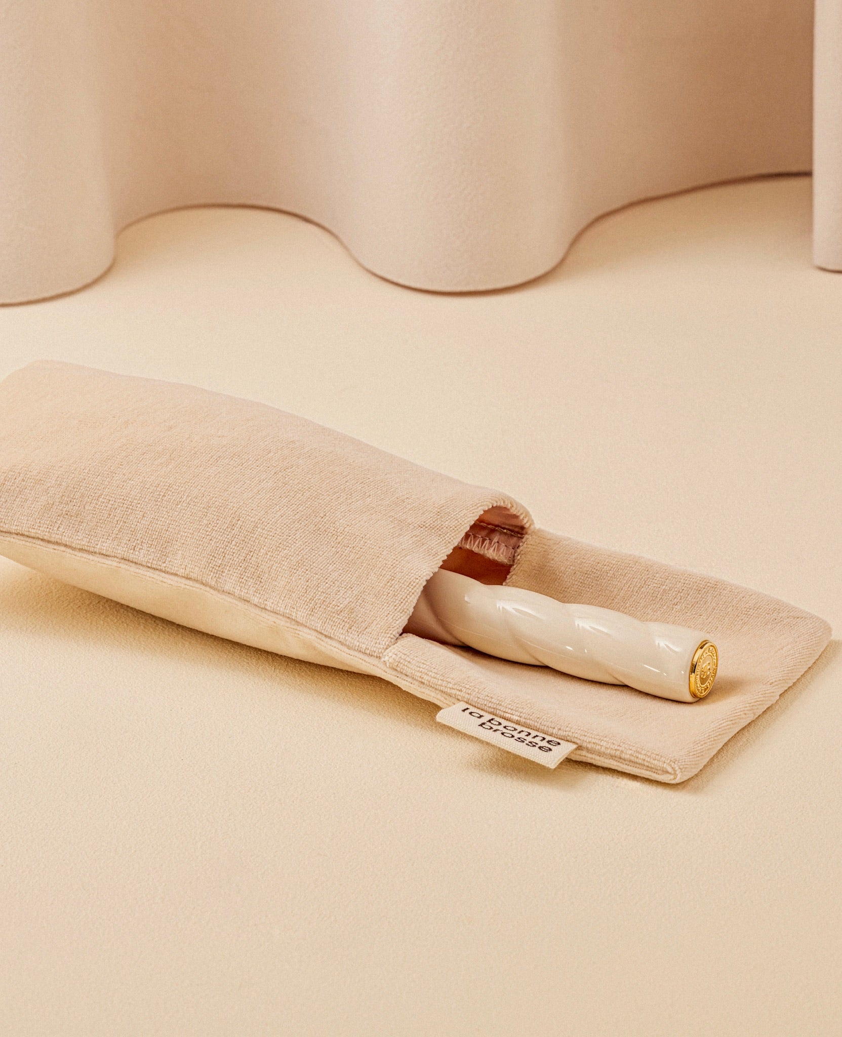 La Pochette "Brosse Ronde" Blanc Crème