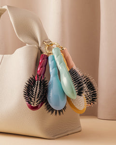 N.04 La Micro Brosse Démêlante & Massante La Miracle Bleu Ciel